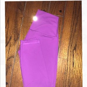 -SOLD- Lululemon full on luon leggings size 6